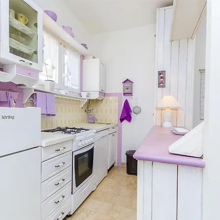 Διαμέρισμα Duga Τρογκίρ