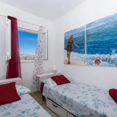 Duga - Beachfront & Seaview * Trogir