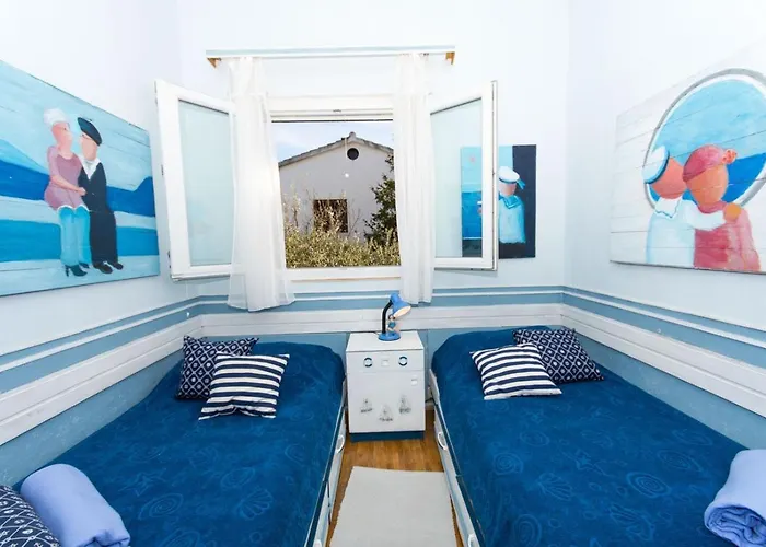 Duga Lägenhet Trogir