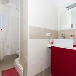 Duga شقة تروغير