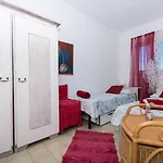 Duga شقة *